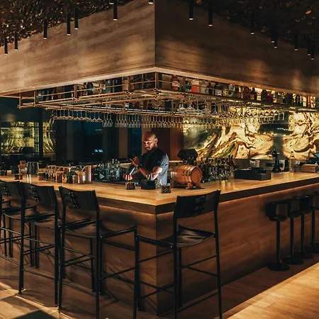 M Boutique - Designed For Adults 파포스